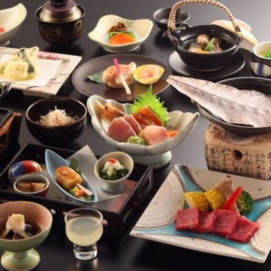 คาเมยะ ฮอนเท็น Hotel Chikuma ภายนอก รูปภาพ