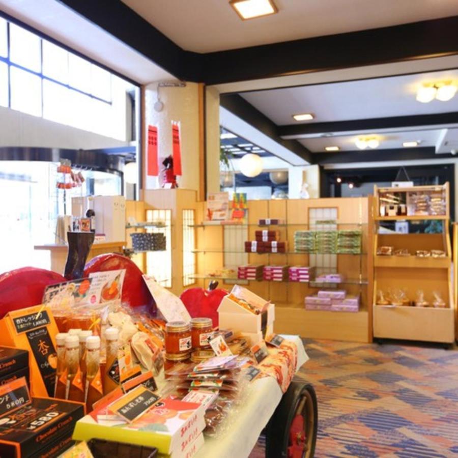 คาเมยะ ฮอนเท็น Hotel Chikuma ภายนอก รูปภาพ