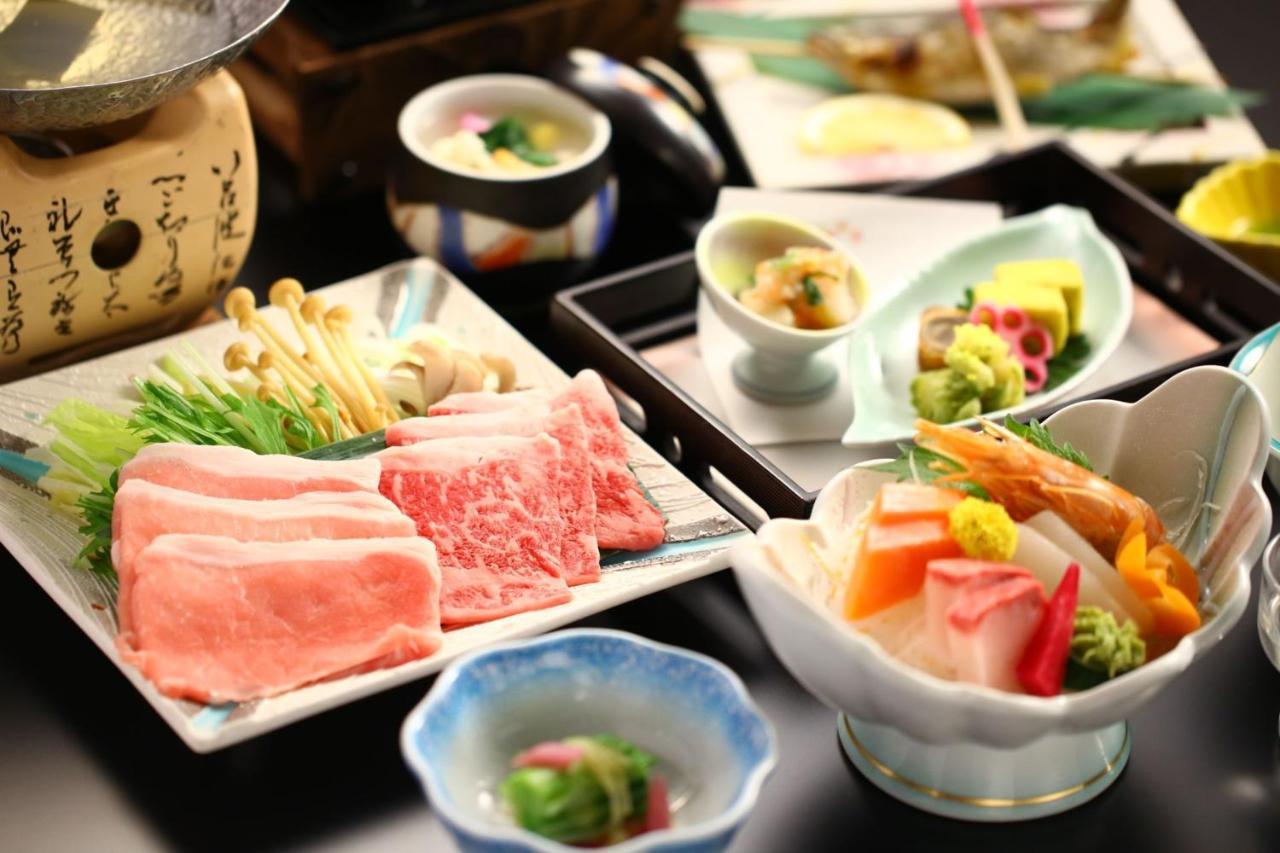 คาเมยะ ฮอนเท็น Hotel Chikuma ภายนอก รูปภาพ